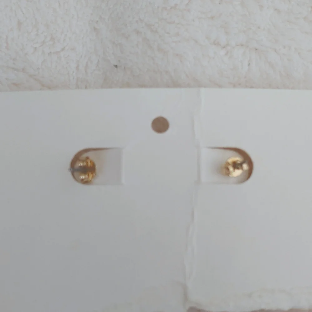 SALE 2 for $7: Metal Dangle Earrings NWOT - Picture 2 of 8